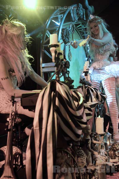 EMILIE AUTUMN - 2010-03-03 - PARIS - Cabaret Sauvage - 